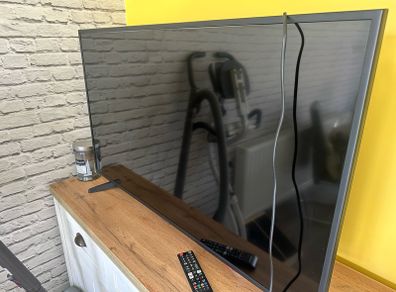Samsung 42 Inch Smart TV