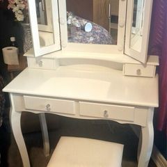 Vanity Table