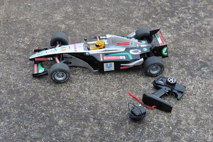 Grand Prix F1 Racing Car - 1:6 Scale Super Remote Radio Control