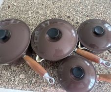 le creuset saucepans