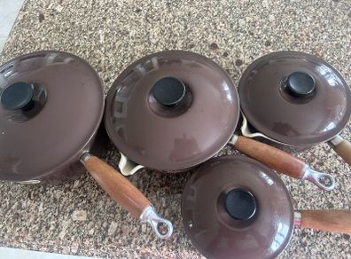 le creuset saucepans