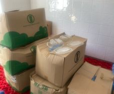 Salad containers