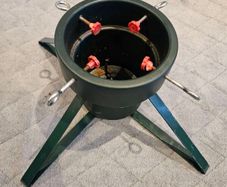 Christmas tree stand
