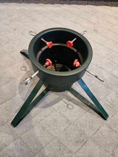 Christmas tree stand