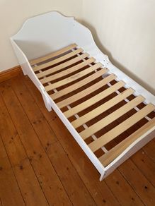 FREE! Kids bed frame