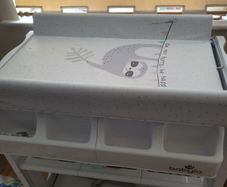 baby changing unit