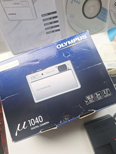 Olympus Stylus 1040 digital compact camera.