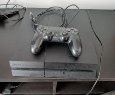 PS4 with PS4 & PS3 Games