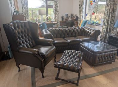 Saxon Leather Chesterfield Sofa Suite