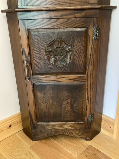 oak corner unit