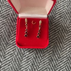 9 Carat Yellow Gold Garnet Earrings