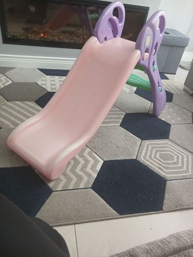 outdoor.kids slide