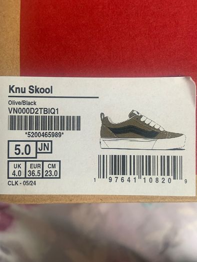 Vans size 4 brand new