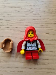 lego grandma visitor collectible series 7