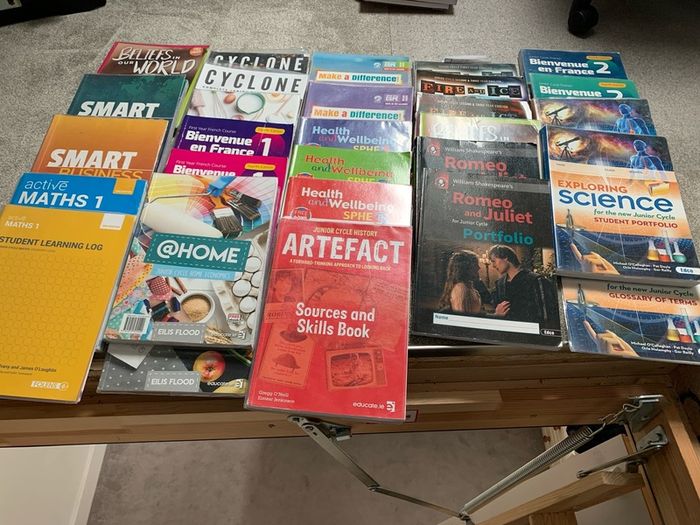 junior certificate / cycle school books free or 5 eur