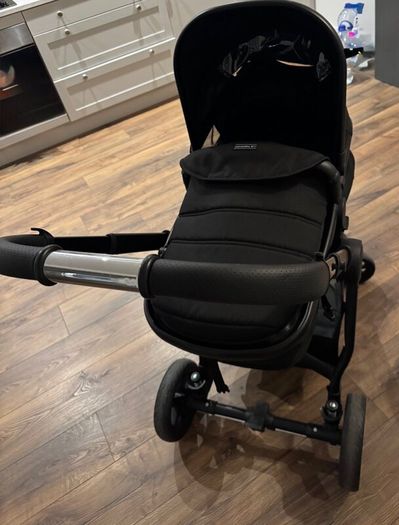 Pushchair and car seat (Travel System)