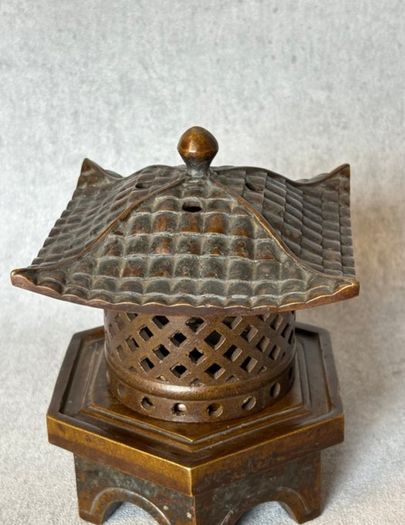Antique Chinese Bronze Pagoda Latern/Incense Burner