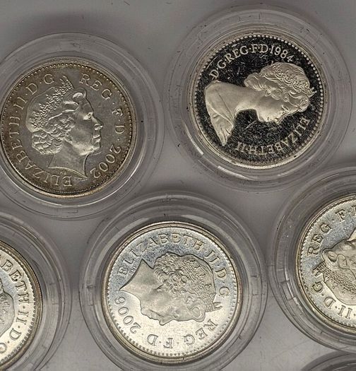 Great Britain Silver Proof 1984 1999 2007 2005 2004 2006 2003 1999 2002 1 Pound Silver Coins in Original Capsules