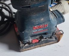 Bosch palm sander