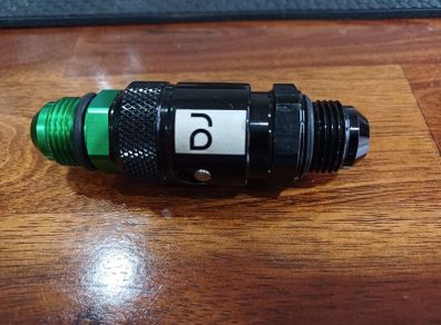 radium dry break coupler