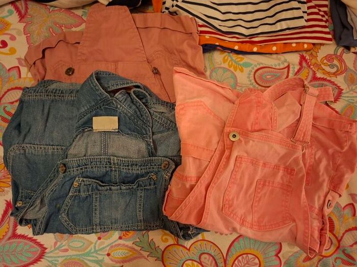 Mixed bag girls clothes aged 7-9