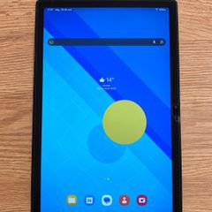 Samsung Galaxy Tab A8 64GB Wi-Fi + Case