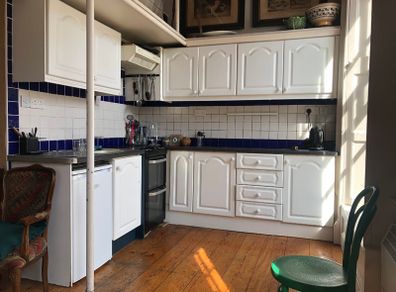 Full Kitchen