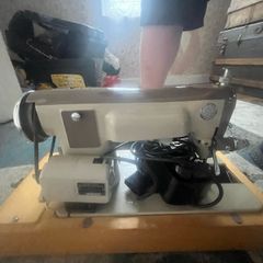 brother sowing machine from 1960 like new
