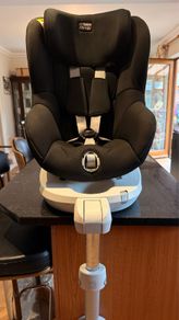 Britax Romer car seat (0 to 18kg)