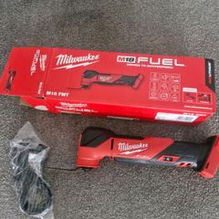 Milwaukee multitool bare unit NEW
