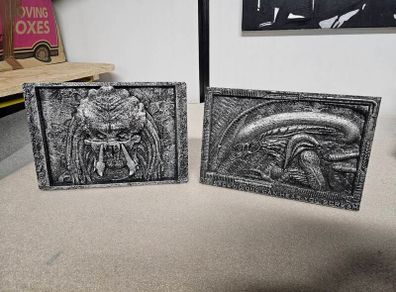 Aliens and Predator collectibles