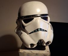 starwars stormtroopers helmat.