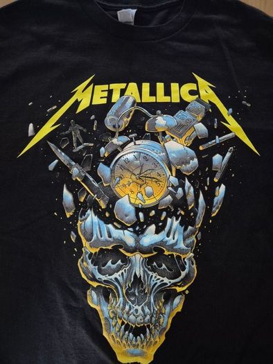 METALLICA M72 World Tour Broken Clock & Skulls Tour Medium 2023-2024 North American & EU tour