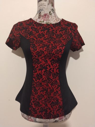 Beautiful Top, New With Tags