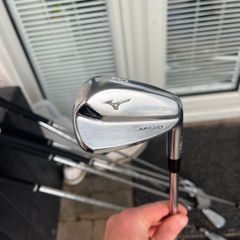 Mizuno MP 20