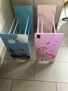 Kids storage stands