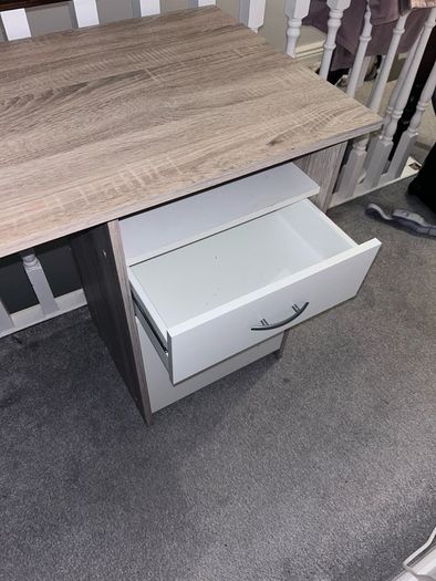 desk