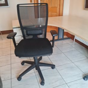 Black netback office task chairs