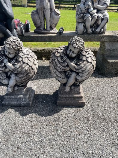 garden ornaments