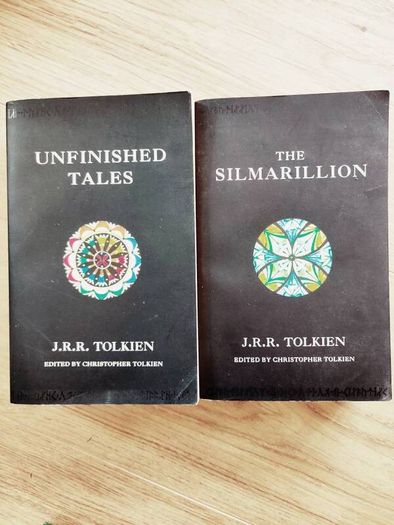 JRR Tolkien - Unfinished Tales & Silmarillion