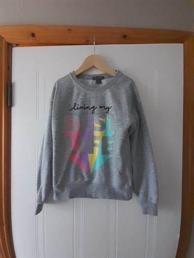 girl's jumper