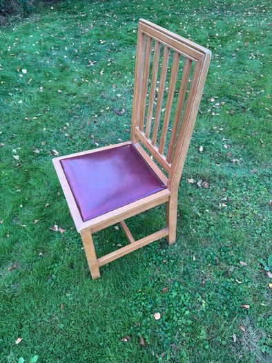 Solid wood dining chair