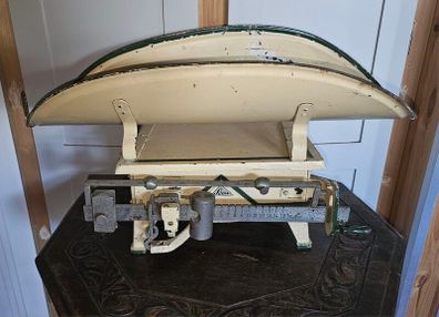 Seca Antique Baby Weighing Scales