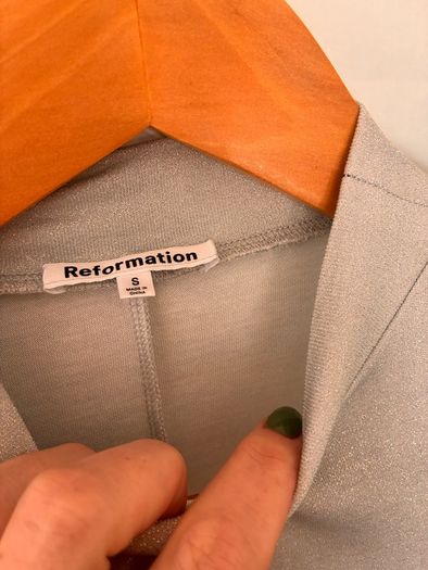 Reformation bailey turtle neck  silver