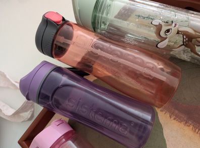 Various kitchen Bits - Bottles, Tray & Pot
