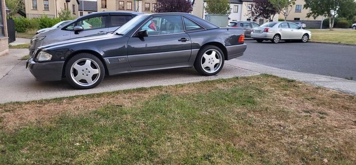 Mercedes-Benz SL-Class 1995