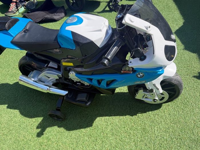 Kids BMW electric Motorbike