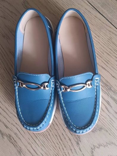 Loafer style Shoes