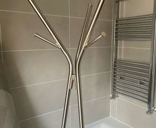 free clothes hanger