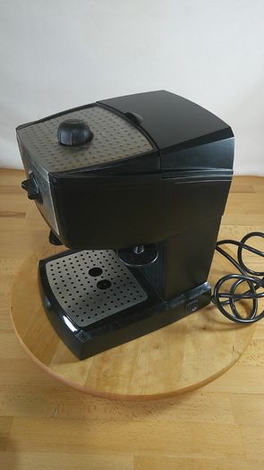 DeLonghi EC156.B Espresso Cappuccino Coffee Machine 15 bar 1100W Black Boxed Working